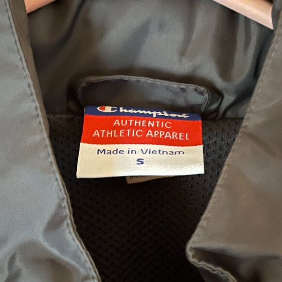 CHAMPION North Texas Windbreaker Jacket Mens Small Gray Zip Up Mesh Lined Logo - Picture 2 of 7